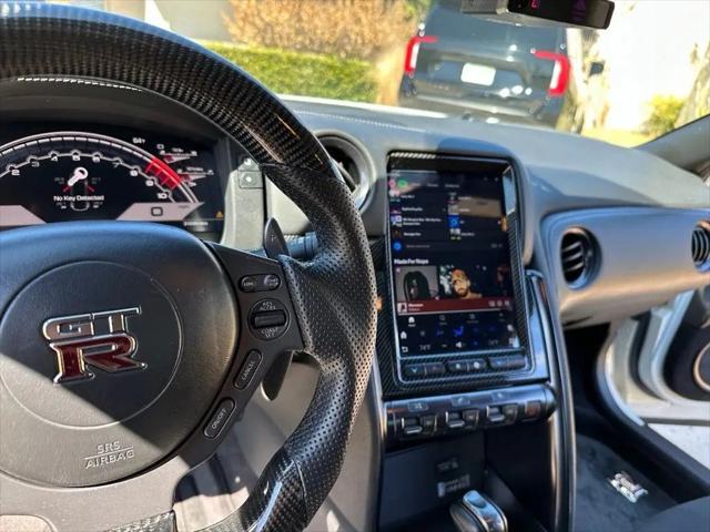 2016 Nissan GT-R Premium