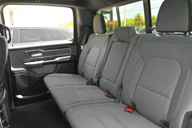 2021 Ram 1500 Big Horn Crew Cab 4x4 5'7" Box