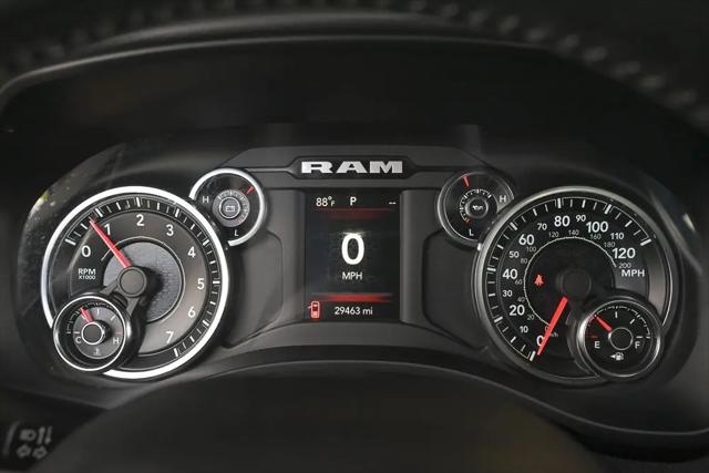 2021 Ram 1500 Big Horn Crew Cab 4x4 5'7" Box
