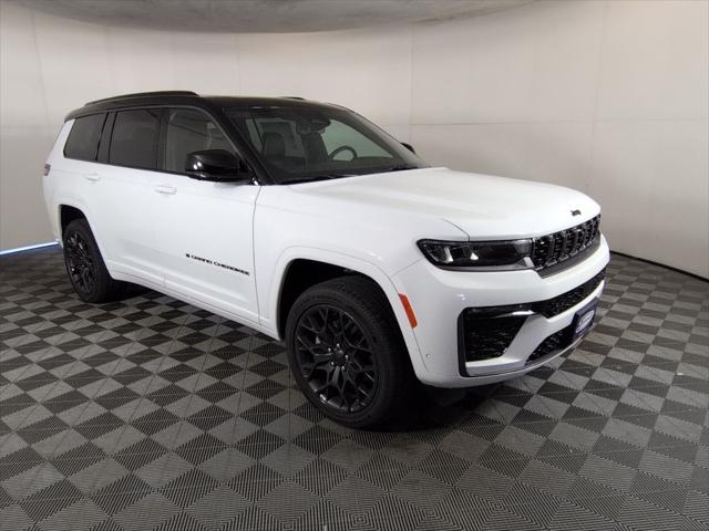 2026 Jeep Grand Cherokee GRAND CHEROKEE L SUMMIT 4X4