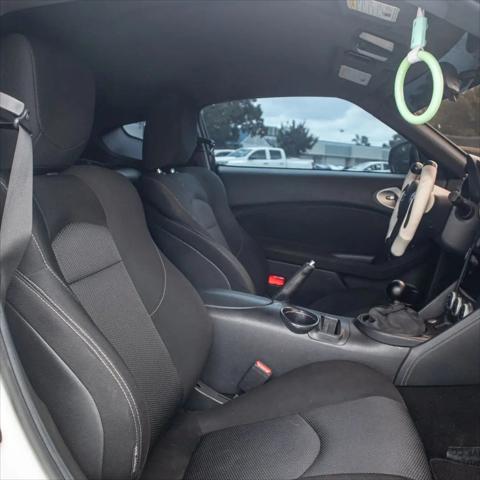 2016 Nissan 370Z Base