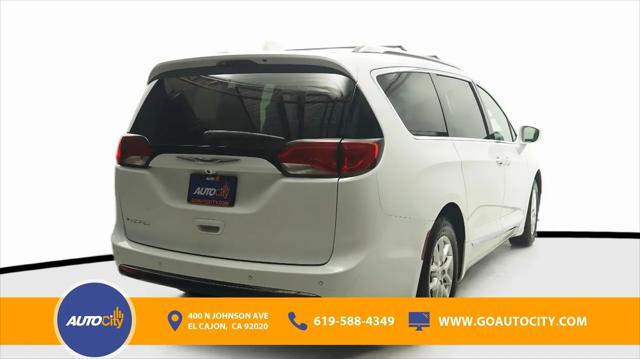 2020 Chrysler Pacifica Touring L