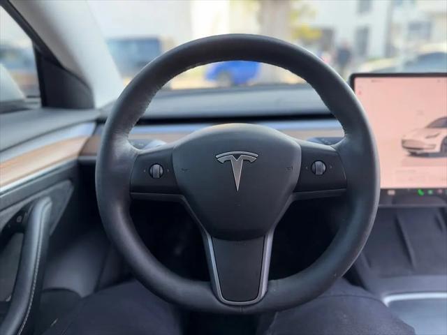 2022 Tesla Model 3 Standard Range Plus