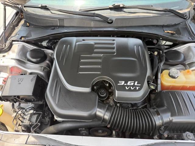 2017 Chrysler 300 Limited