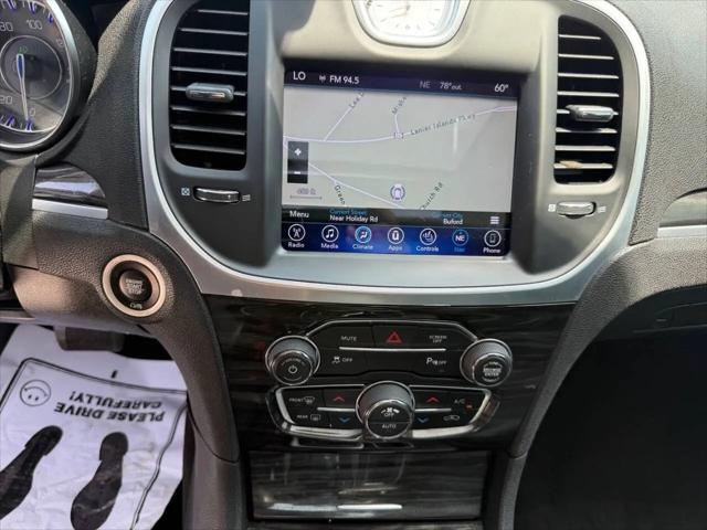 2017 Chrysler 300 Limited