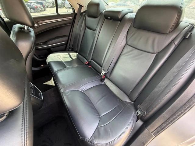 2017 Chrysler 300 Limited