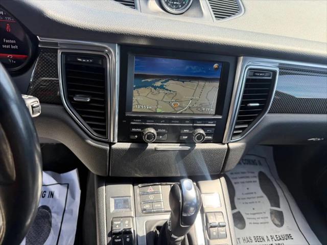 2015 Porsche Macan S