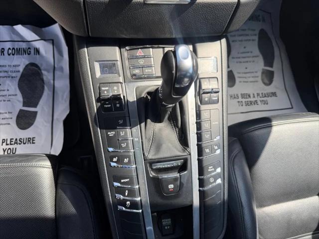 2015 Porsche Macan S