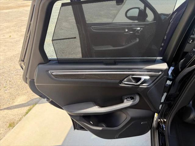 2015 Porsche Macan S