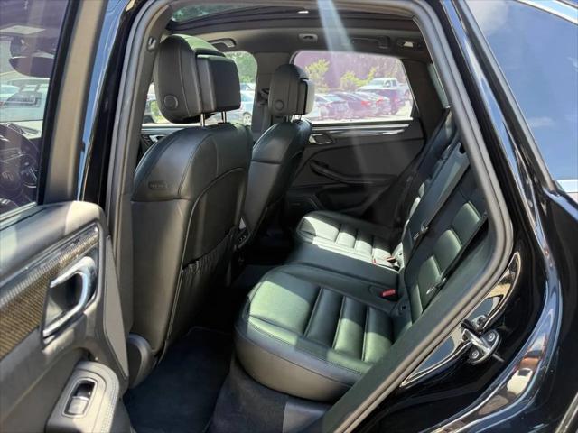 2015 Porsche Macan S