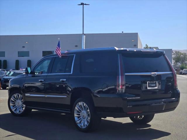 2020 Cadillac Escalade ESV 4WD Platinum