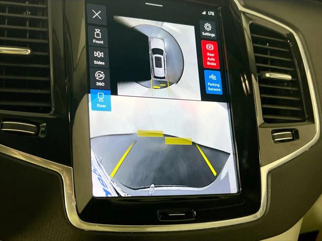 2025 Volvo XC90 Plus