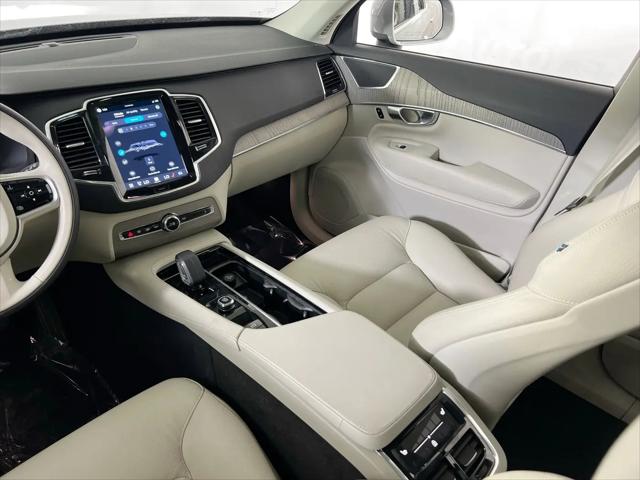 2025 Volvo XC90 Plus