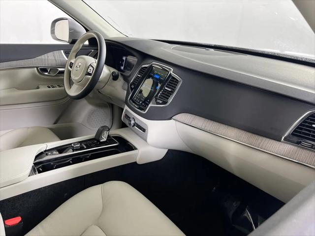 2025 Volvo XC90 Plus