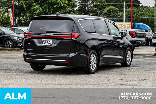 2023 Chrysler Pacifica Touring L