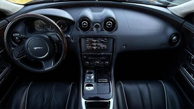 2015 Jaguar XJ XJL Portfolio