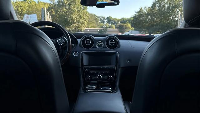 2015 Jaguar XJ XJL Portfolio