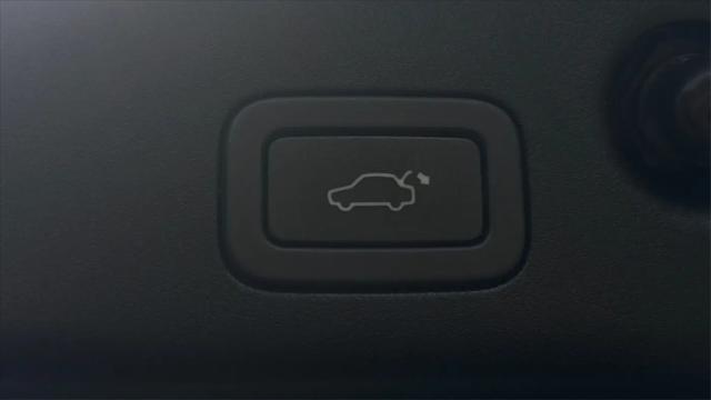 2015 Jaguar XJ XJL Portfolio