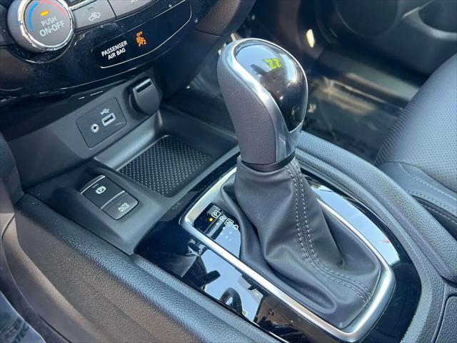 2022 Nissan Rogue Sport SL AWD Xtronic CVT