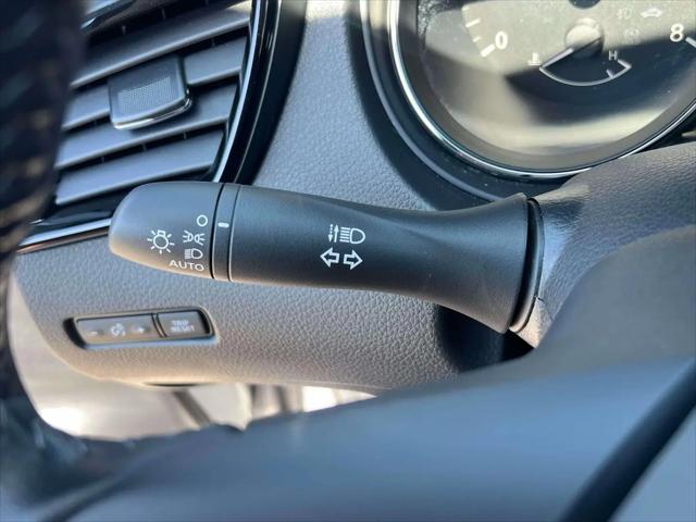 2022 Nissan Rogue Sport SL AWD Xtronic CVT