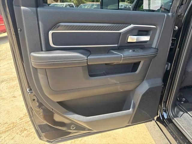 2026 Ram 2500 Big Horn Crew Cab 4x4 64 Box