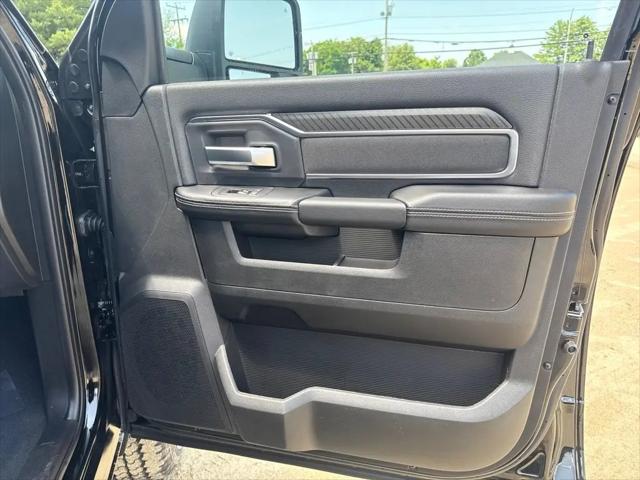 2026 Ram 2500 Big Horn Crew Cab 4x4 64 Box