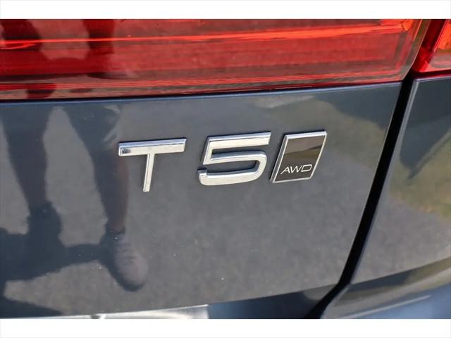 2021 Volvo XC60 T5 Inscription