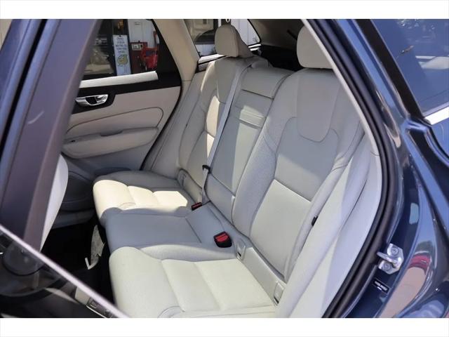 2021 Volvo XC60 T5 Inscription