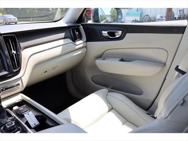 2021 Volvo XC60 T5 Inscription