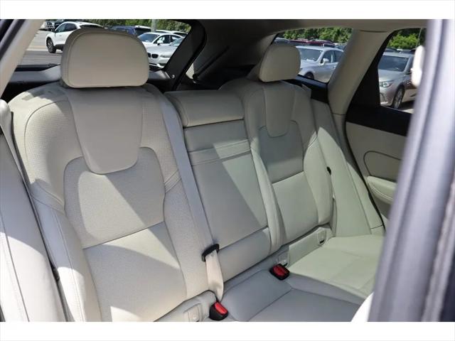 2021 Volvo XC60 T5 Inscription
