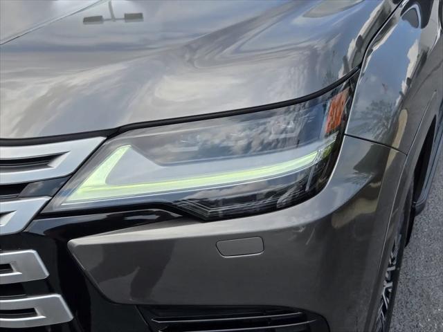 2023 Lexus LX Luxury
