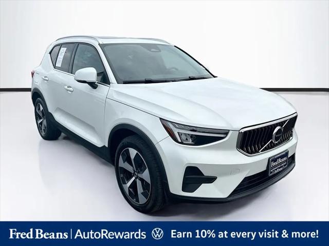 2025 Volvo XC40 B5 Core Bright Theme for sale in Devon, PA
