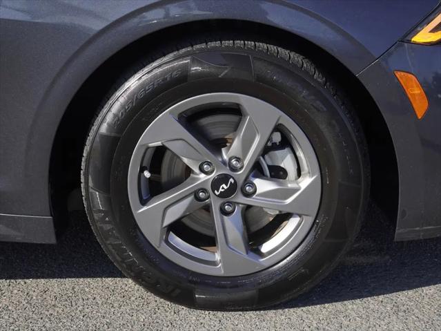 2023 Kia K5 LXS