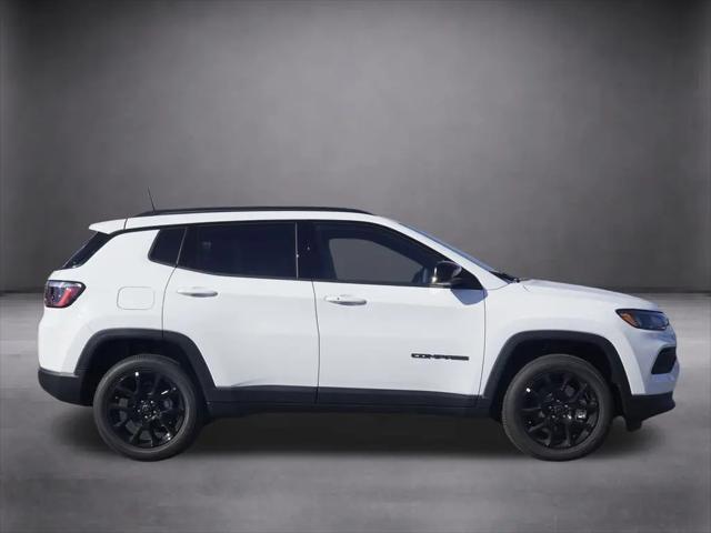 2026 Jeep Compass Latitude Altitude