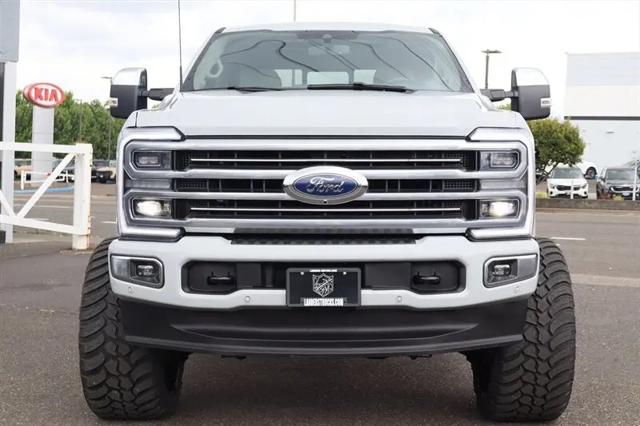 2025 Ford F-350 Platinum