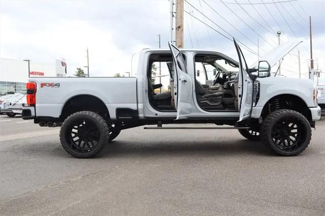 2025 Ford F-350 Platinum