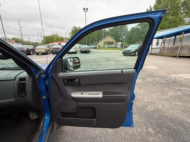 2011 Ford Escape XLT