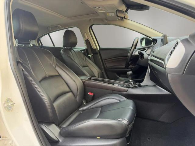 2018 Mazda Mazda3 Touring