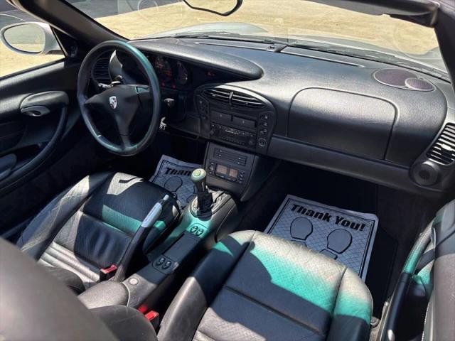 2001 Porsche Boxster Base