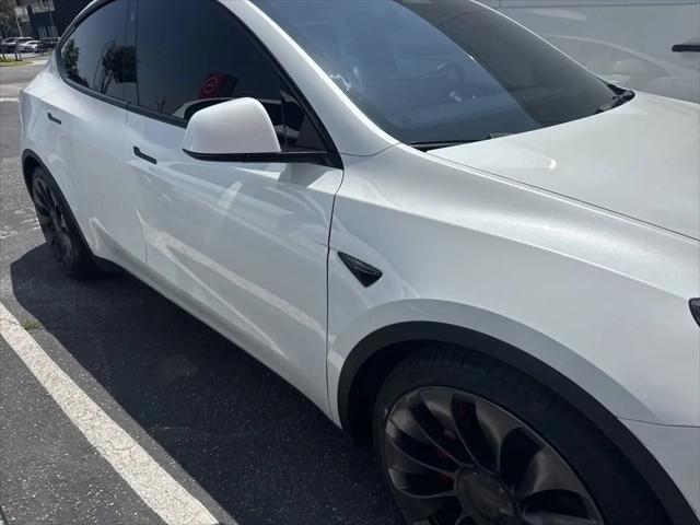 2022 Tesla Model Y Performance Dual Motor All-Wheel Drive