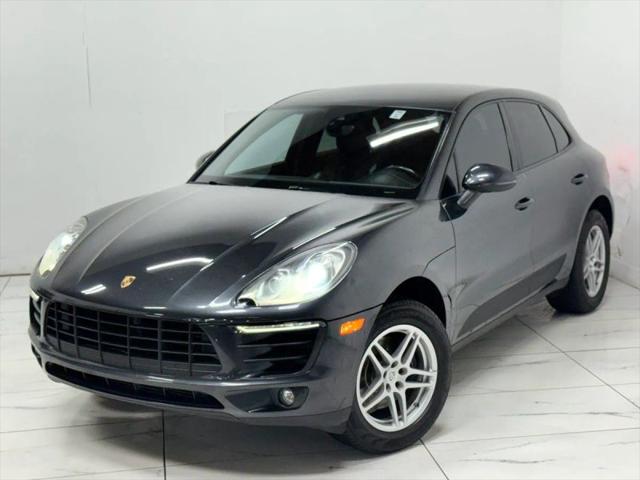 2017 Porsche Macan Base
