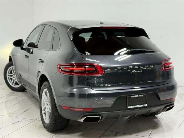 2017 Porsche Macan Base