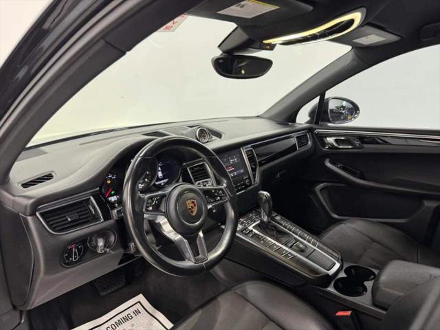 2017 Porsche Macan Base