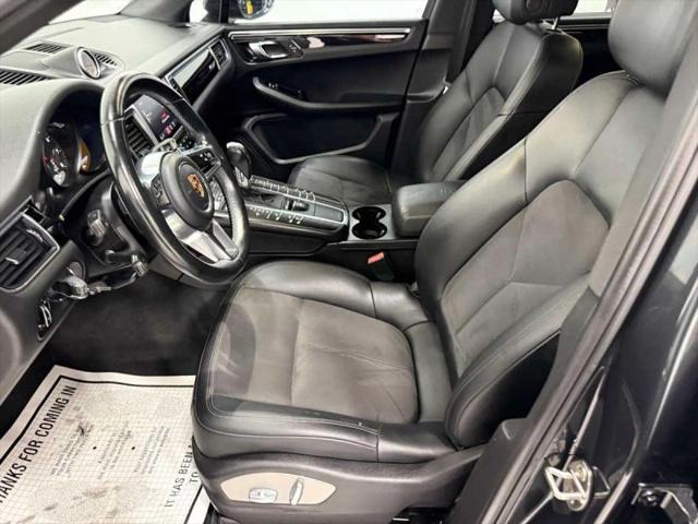2017 Porsche Macan Base
