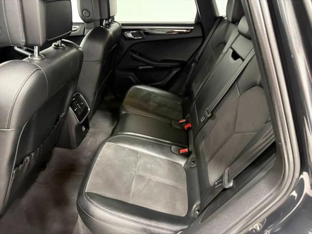 2017 Porsche Macan Base