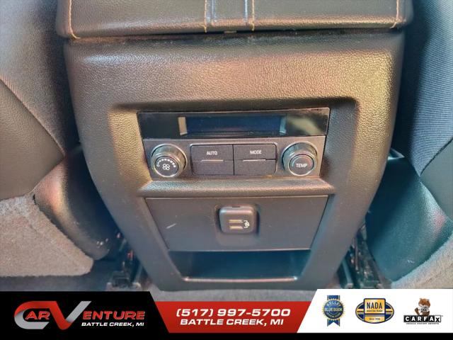 2020 Chevrolet Traverse AWD LT Leather
