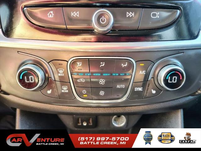 2020 Chevrolet Traverse AWD LT Leather