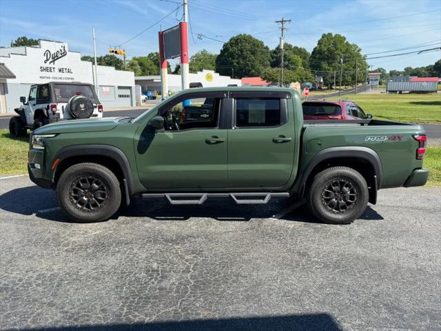 2022 Nissan Frontier Crew Cab PRO-4X 4x4
