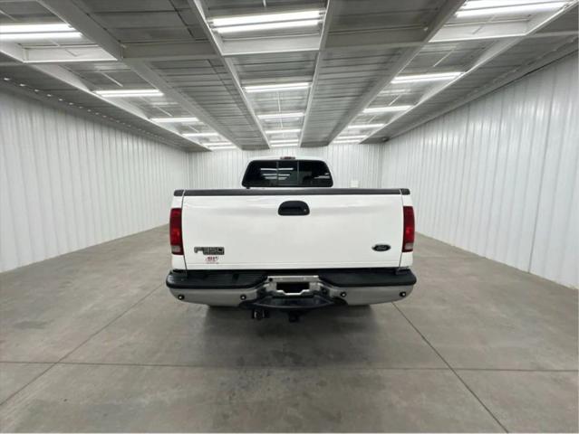 2004 Ford F-350 Lariat