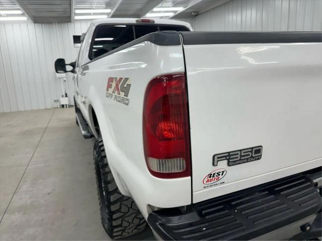 2004 Ford F-350 Lariat
